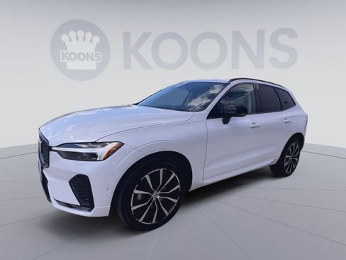 Certified 2023 Volvo XC60 B5 Plus w/ Climate Package AWD/4WD image 5