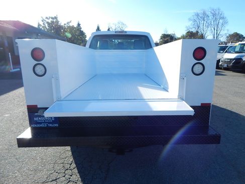 Used 2016 Ford F250 XL image 4