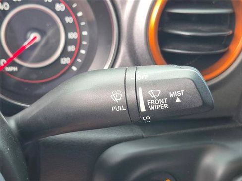 Used 2020 Jeep Gladiator Mojave AWD/4WD image 7
