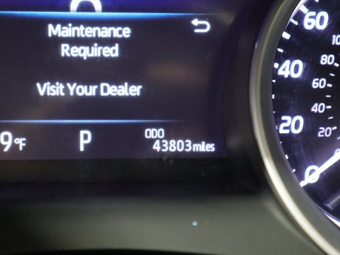 Used 2023 Toyota Camry XLE w/ Navigation Package AWD/4WD image 38