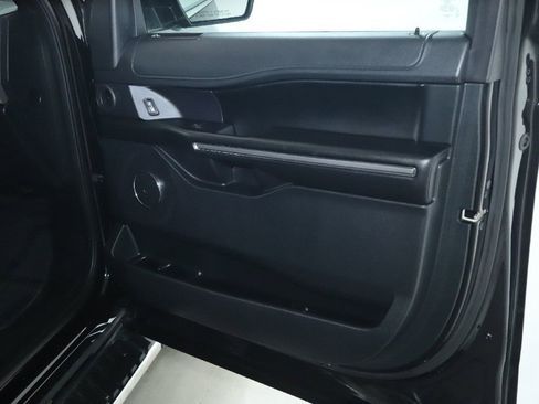 Used 2020 Ford Expedition Max XLT w/ Equipment Group 202A image 37