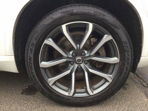 Used 2017 Volvo XC90 T6 Momentum w/ Vision Package image 47