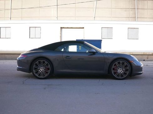 Used 2015 Porsche 911 Carrera S image 6