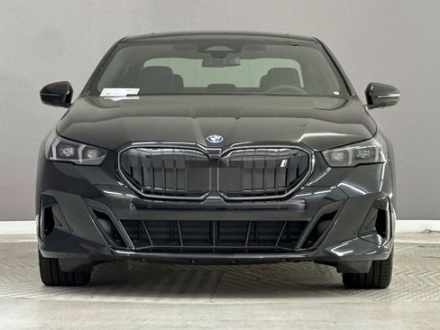 New 2027 BMW i5 eDrive40 w/ M Sport Package RWD image 5