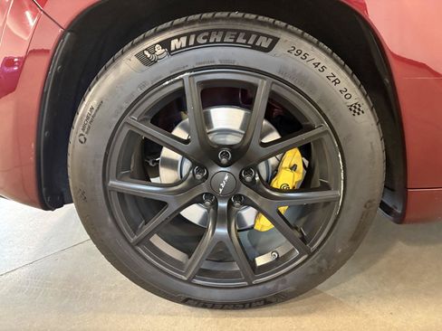 Used 2018 Jeep Grand Cherokee Trackhawk AWD/4WD image 51