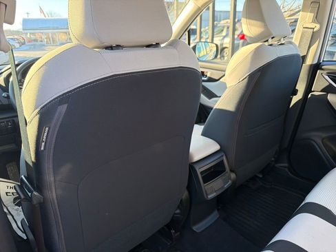 Certified 2023 Subaru Forester Base image 22