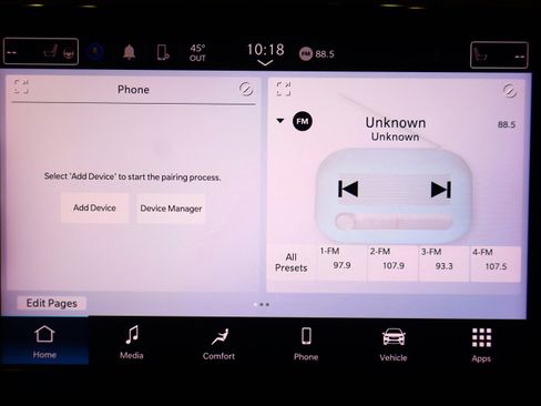 Used 2024 Chrysler Pacifica Touring-L image 31