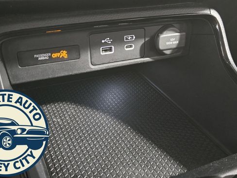 Used 2024 Honda CR-V EX image 16