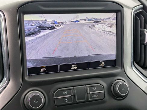 Used 2021 Chevrolet Silverado 1500 LT Trail Boss w/ Convenience Package II image 27