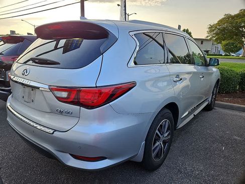 Used 2019 INFINITI QX60 Luxe w/ Essential Package AWD/4WD image 3