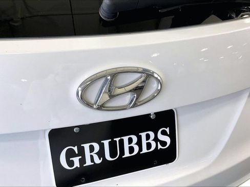 Used 2016 Hyundai Santa Fe Sport w/ Option Group 02 FWD image 38