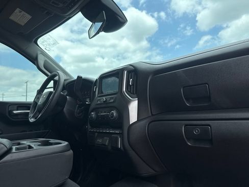 Used 2025 Chevrolet Silverado 1500 Custom RWD image 28