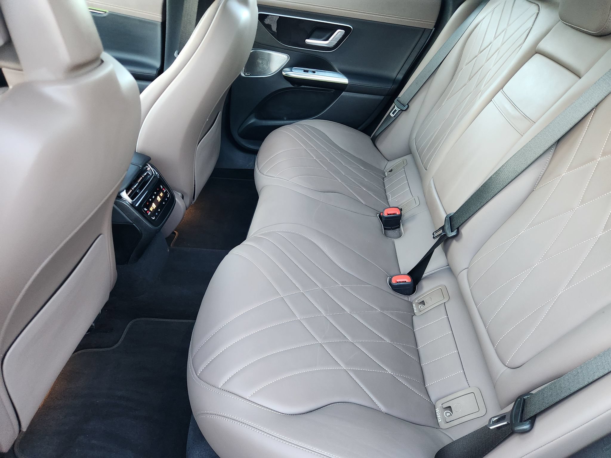 Certified 2023 Mercedes-Benz EQE 500 4MATIC Sedan image 11