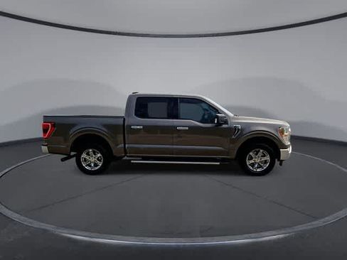 Used 2021 Ford F150 XLT w/ Equipment Group 301A Mid RWD image 9