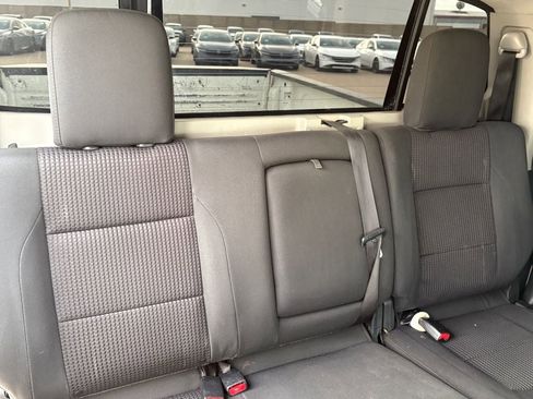 Used 2014 Nissan Titan SV w/ SV Value Truck Package image 33