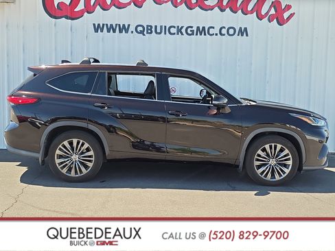 Used 2020 Toyota Highlander Platinum AWD/4WD image 8