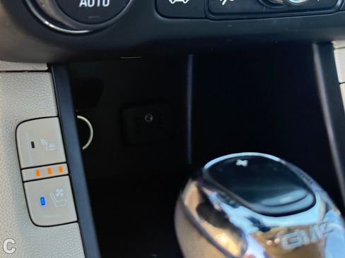 Used 2019 GMC Acadia Denali w/ Technology Package image 23