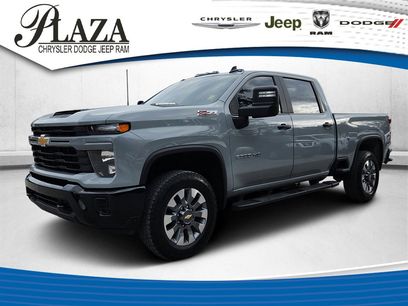 Used 2024 Chevrolet Silverado 2500 Custom w/ Custom Value Package