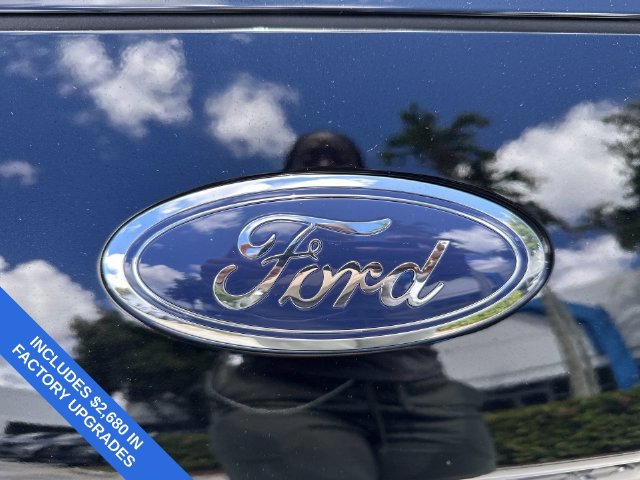 Used 2022 Ford Escape SEL FWD image 10