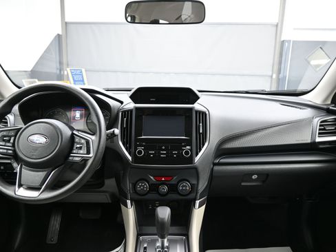 Used 2022 Subaru Forester Base image 28