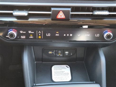 New 2026 Kia Sportage EX image 14