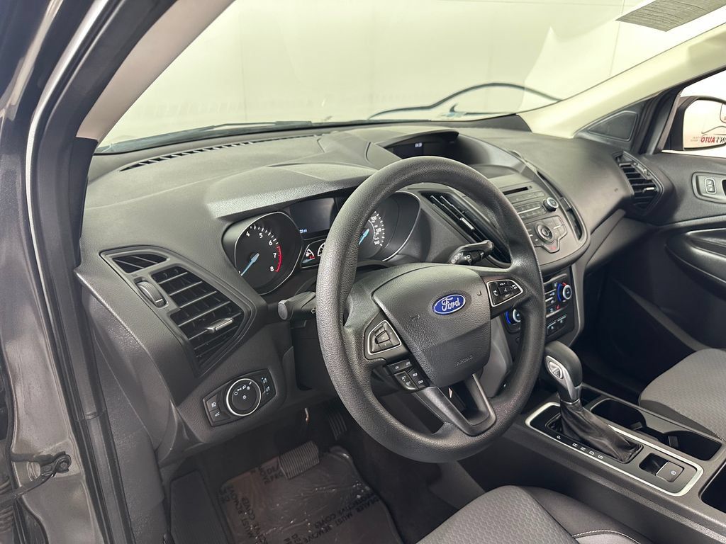 Used 2018 Ford Escape SE AWD/4WD image 15