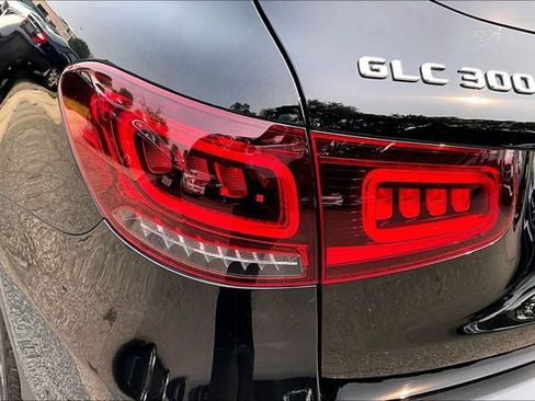 Certified 2022 Mercedes-Benz GLC 300 4MATIC w/ Multimedia Package Lite image 25