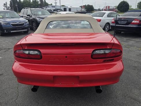 Used 1996 Chevrolet Camaro Z28 RWD image 13
