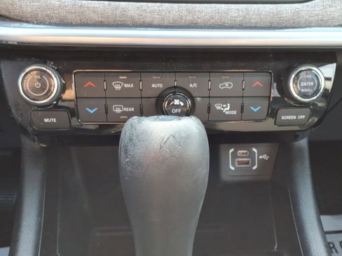 Used 2022 Jeep Compass Latitude w/ Convenience Group image 23