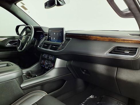 Used 2022 Chevrolet Tahoe Premier image 10