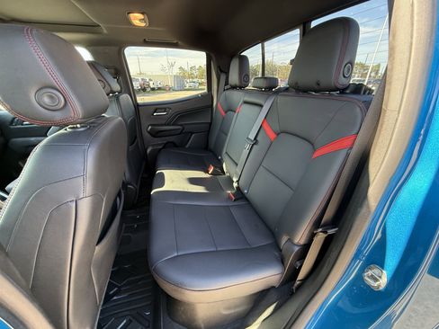 Used 2023 Chevrolet Colorado Z71 w/ Z71 Convenience Package 2 image 29