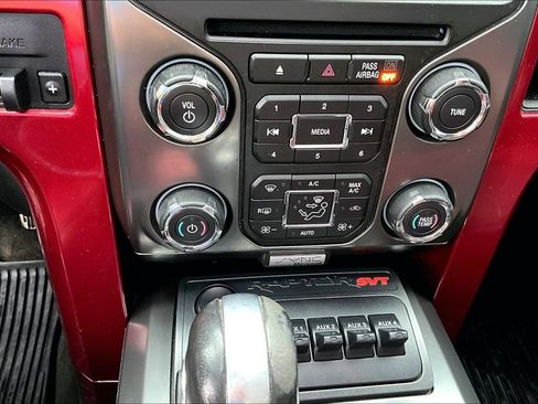 Used 2014 Ford F150 Raptor w/ Equipment Group 801A Luxury AWD/4WD image 35