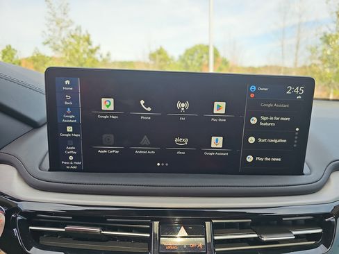 Used 2025 Acura MDX SH-AWD w/ Technology Package image 23