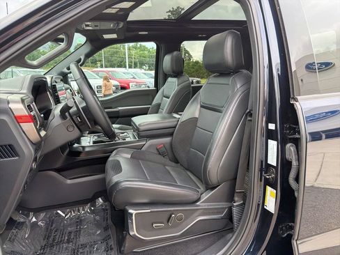 Certified 2023 Ford F150 Raptor w/ Raptor Carbon Fiber Package AWD/4WD image 11
