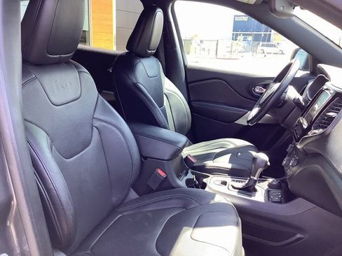 Used 2020 Jeep Cherokee High Altitude image 35