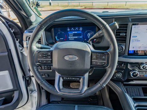 Used 2025 Ford F350 Platinum w/ Tremor Off-Road Package image 19