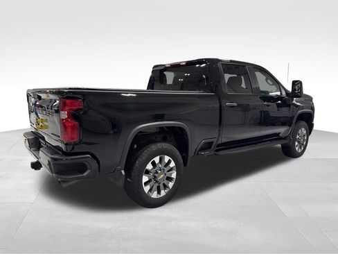 Used 2024 Chevrolet Silverado 2500 Custom w/ Custom Value Package AWD/4WD image 35