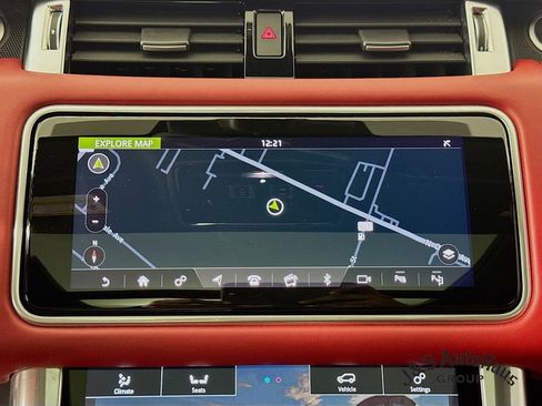 Used 2022 Land Rover Range Rover Sport SVR image 19