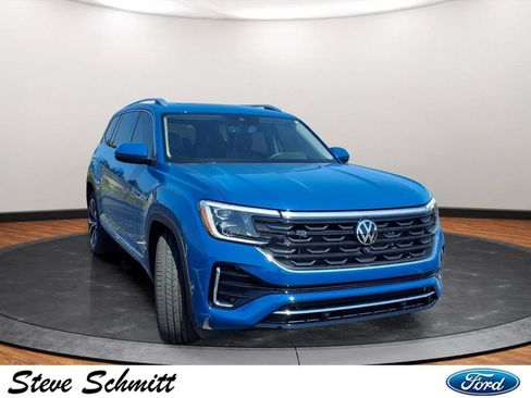 Used 2025 Volkswagen Atlas SEL Premium R-Line AWD/4WD image 31
