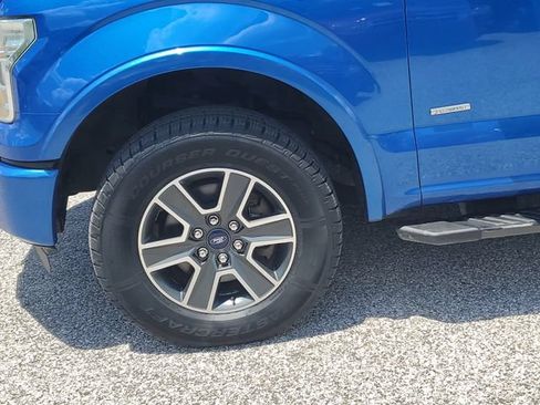 Used 2016 Ford F150 XLT w/ Equipment Group 302A Luxury AWD/4WD image 9