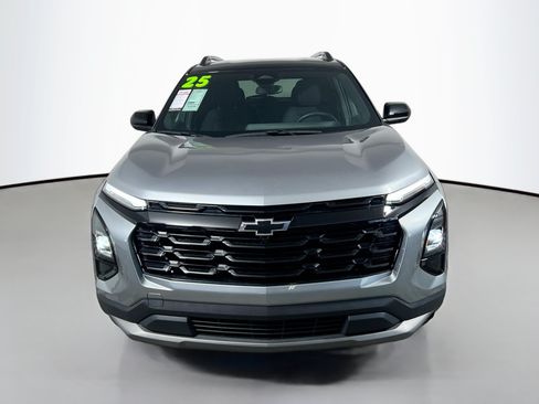 Used 2025 Chevrolet Equinox LT w/ Midnight Edition AWD/4WD image 11