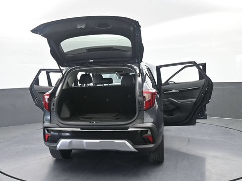 Used 2024 Kia Seltos EX FWD image 75