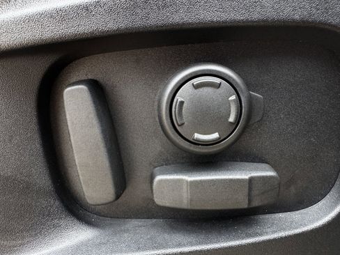 Used 2022 Land Rover Defender 110 X image 30