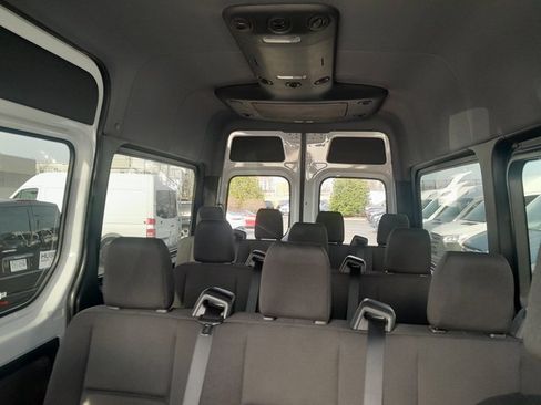 Used 2024 Mercedes-Benz Sprinter 2500 image 11