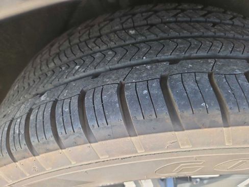 Used 2017 Audi Q7 3.0T Prestige w/ Prestige Package image 33