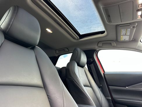 Used 2022 MAZDA CX-30 AWD 2.5 S w/ Preferred Package image 17