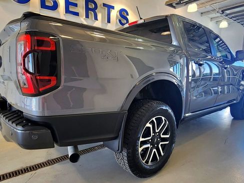 Used 2024 Ford Ranger Lariat w/ Trailer Tow Package AWD/4WD image 10