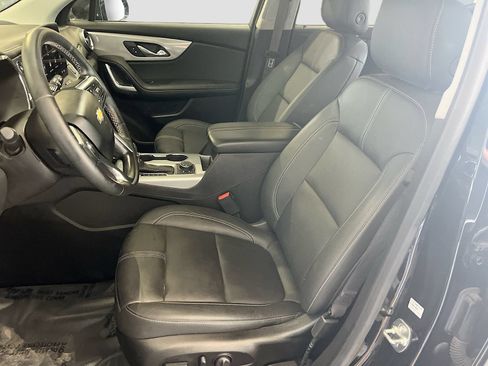 Used 2024 Chevrolet Blazer LT AWD/4WD image 19