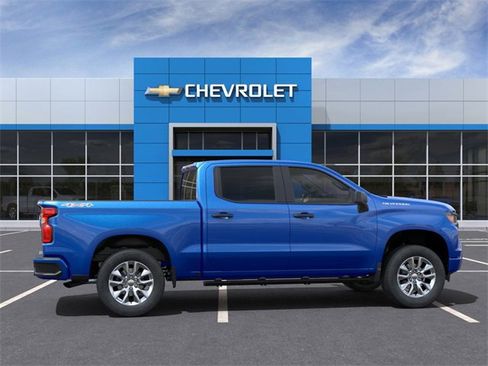 New 2025 Chevrolet Silverado 1500 Custom image 5