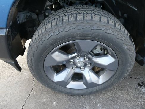 Used 2024 RAM 1500 Big Horn image 9